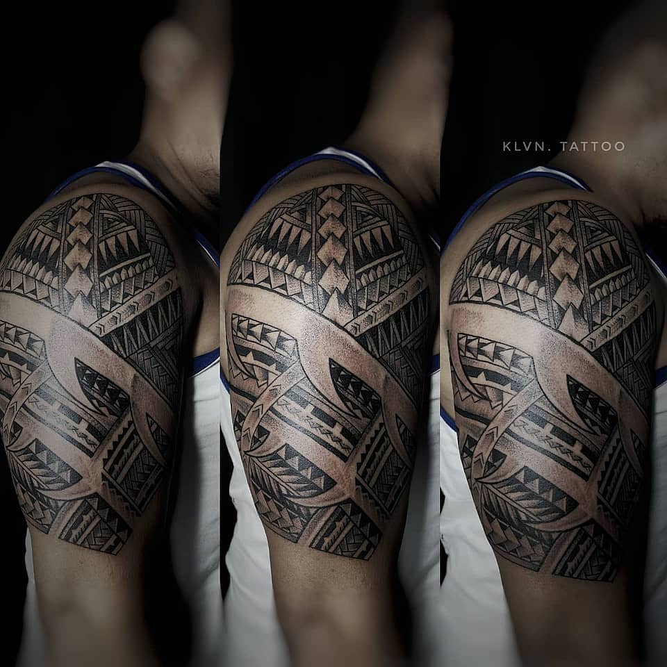 Polynesian Shoulder Half-Sleeve