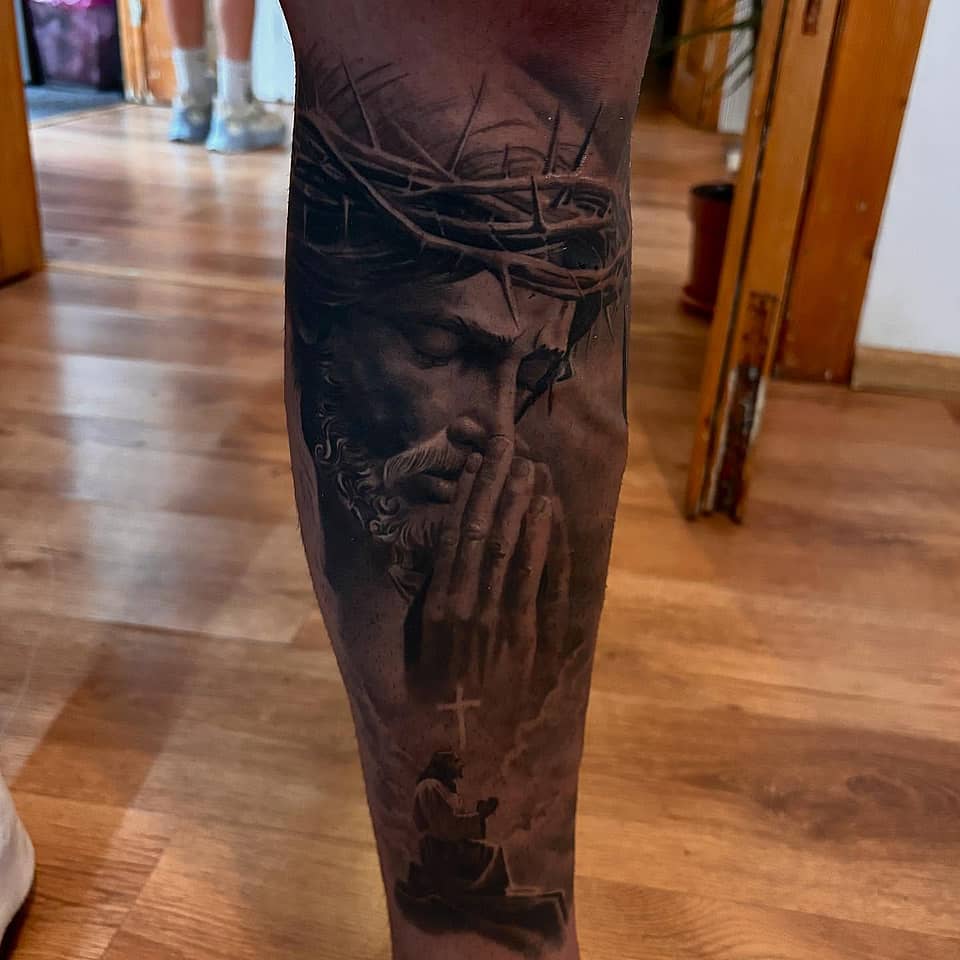 Praying Jesus with Crown of Thorns