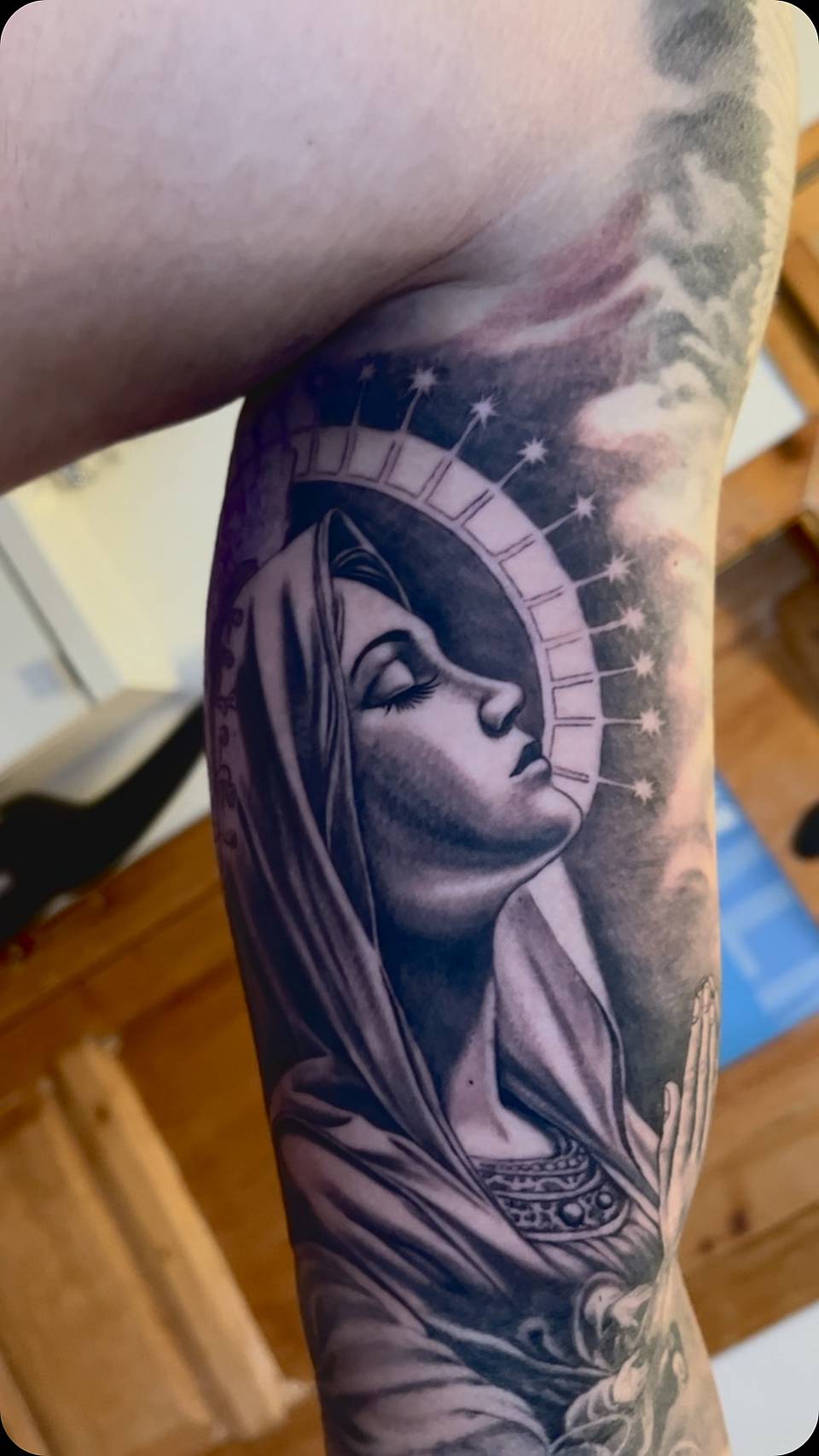 Praying Madonna with Halo