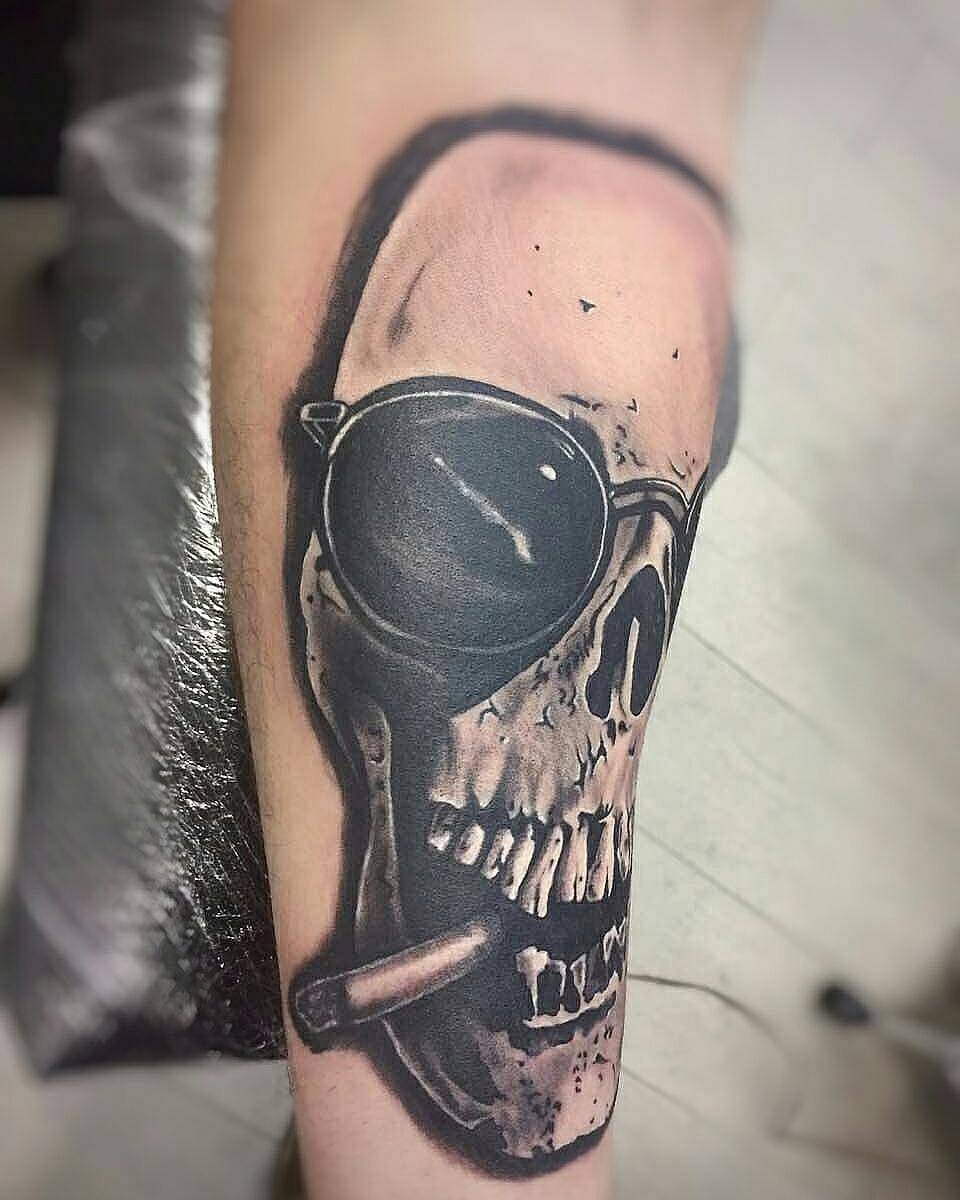 Rebel Skull in Shades