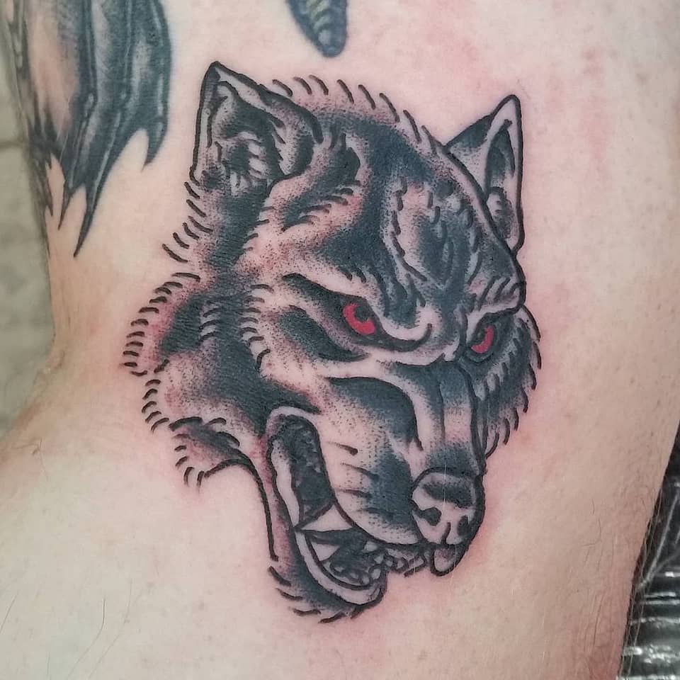 Red-Eyed Snarling Wolf