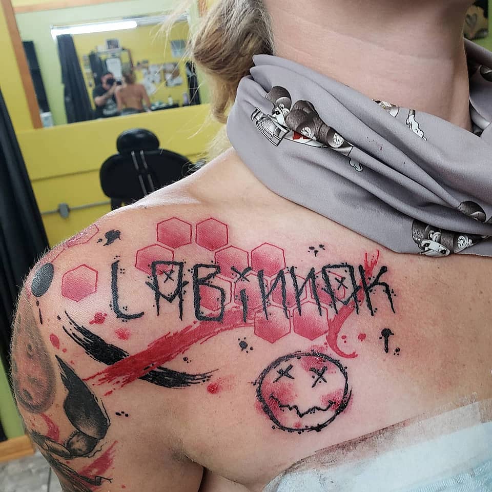 Red Hexes Grunge Script