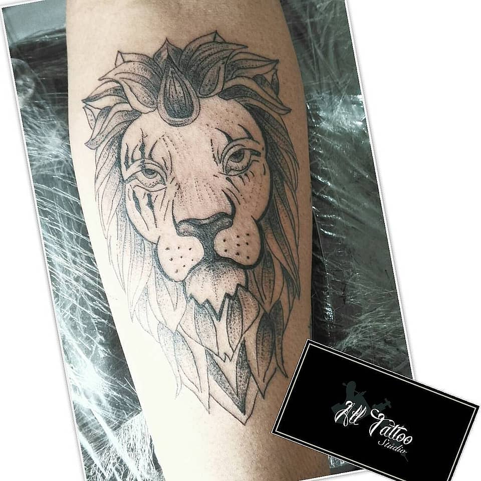 Regal Linework Lion