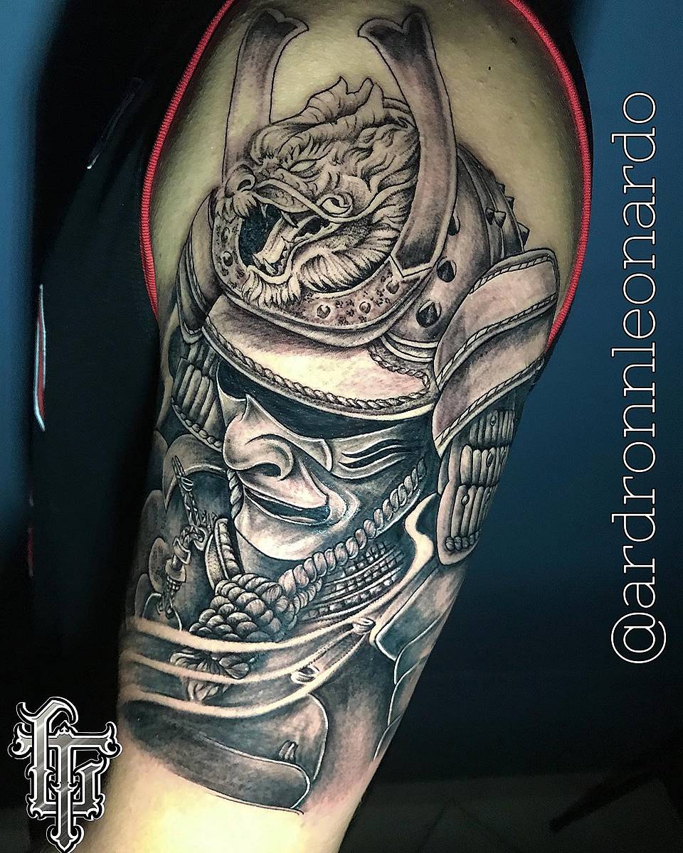 Roaring Samurai Kabuto Half-Sleeve