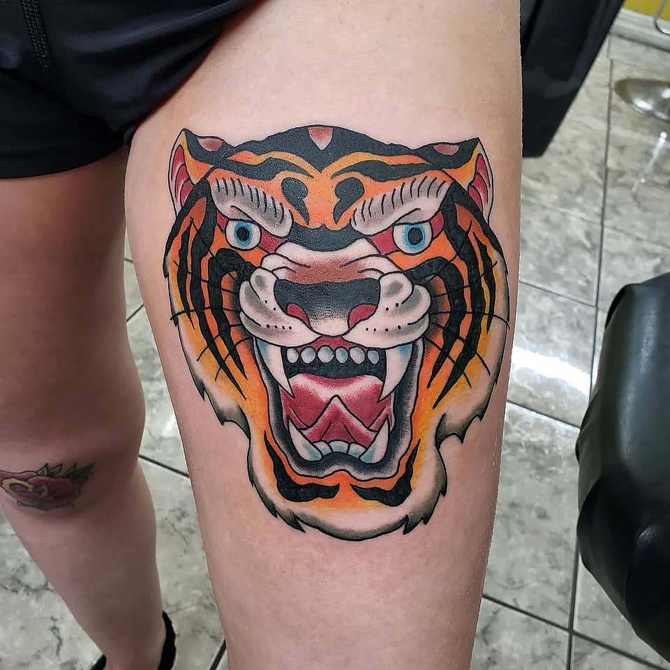 Roaring Tiger Mask