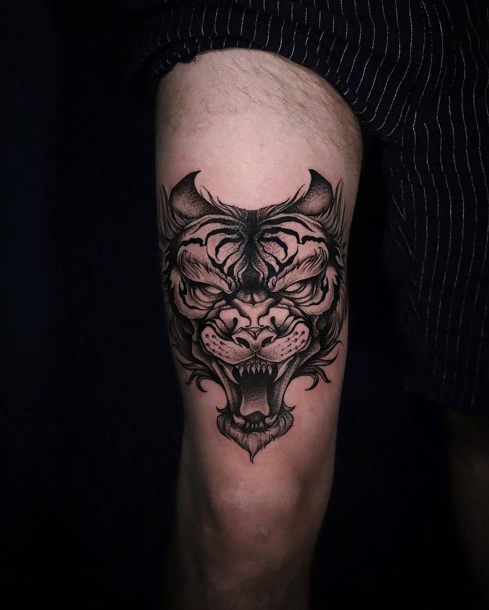 Roaring Tiger Oni Mask