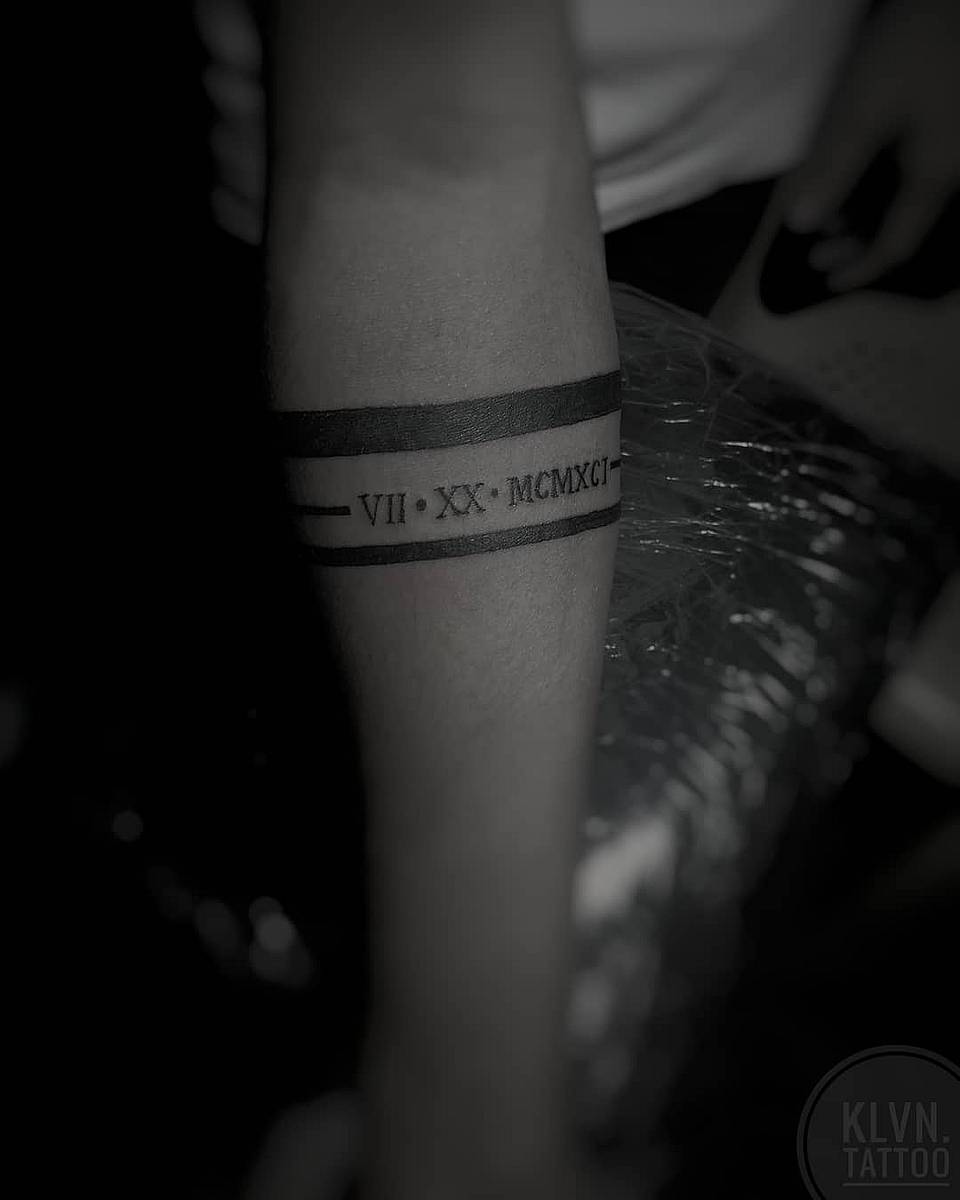 Roman Numeral Armband
