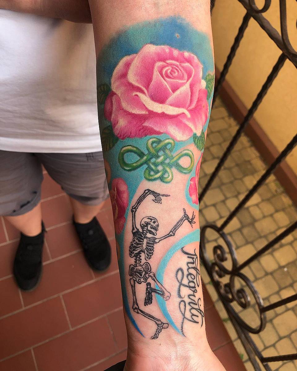 Rose, Celtic Knot & Dancing Skeleton