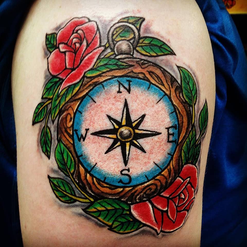 Rose-Wreathed Compass