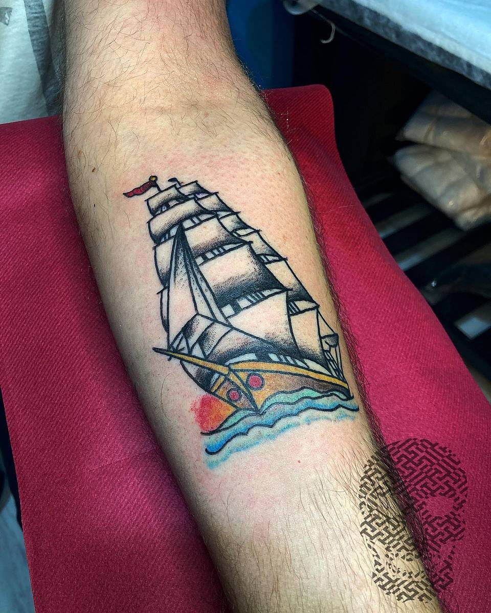 Sailing Toward the Horizon