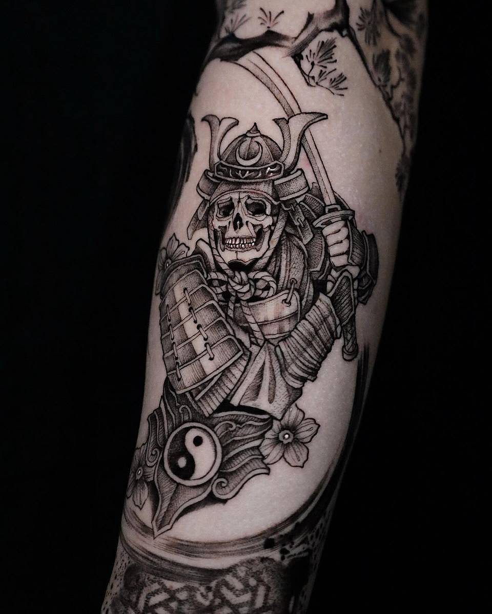 Samurai Skull with Yin-Yang