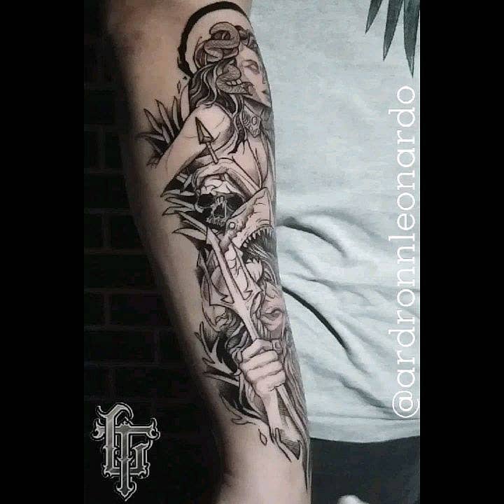Sea Huntress Forearm Sleeve