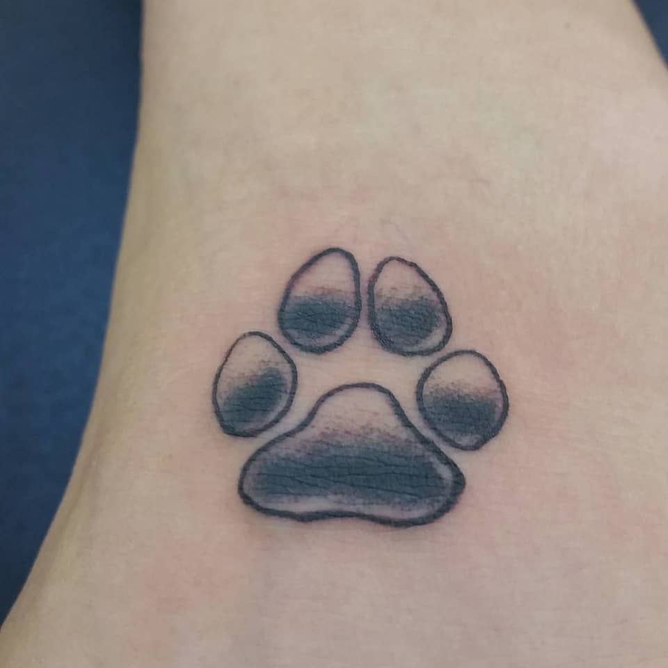 Shaded Paw Print Tribute