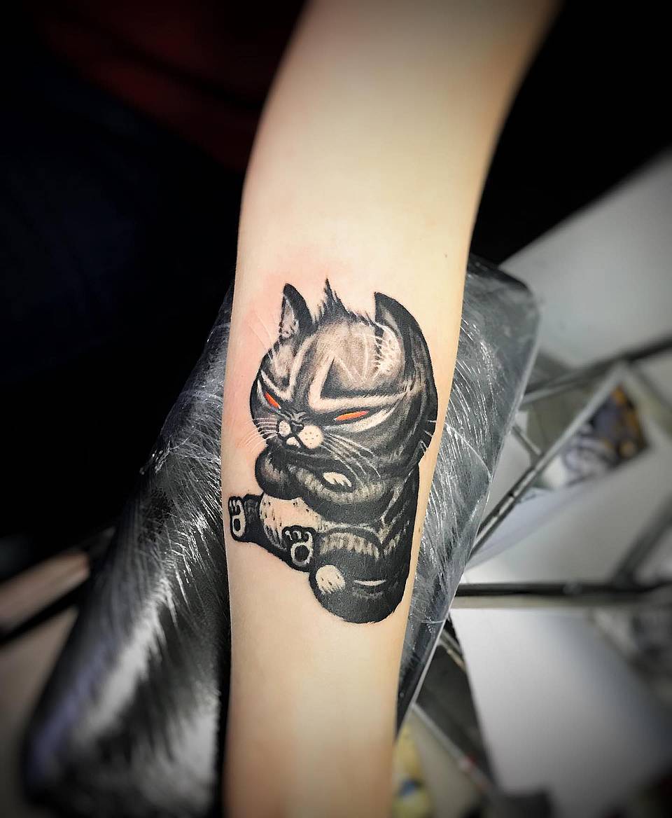 Shadow Maneki-Neko