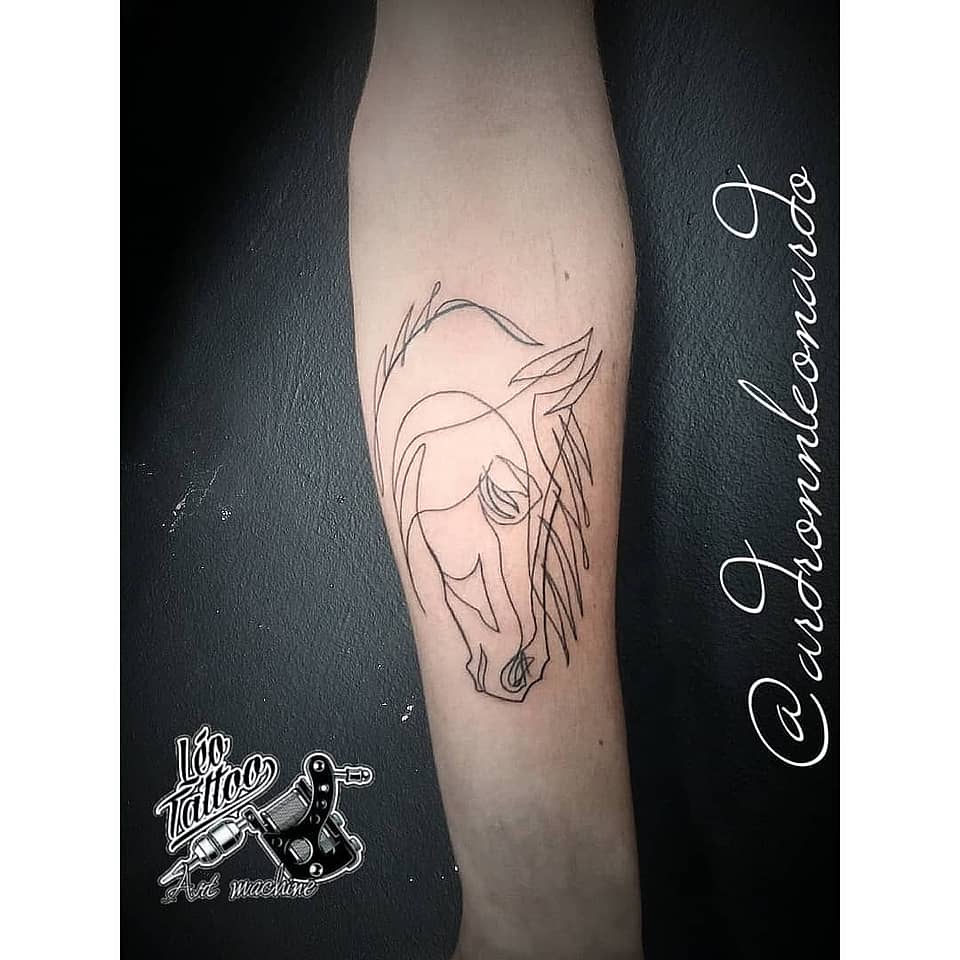 Single-Line Horse Head