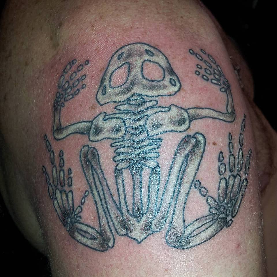 Skeletal Frog Guardian