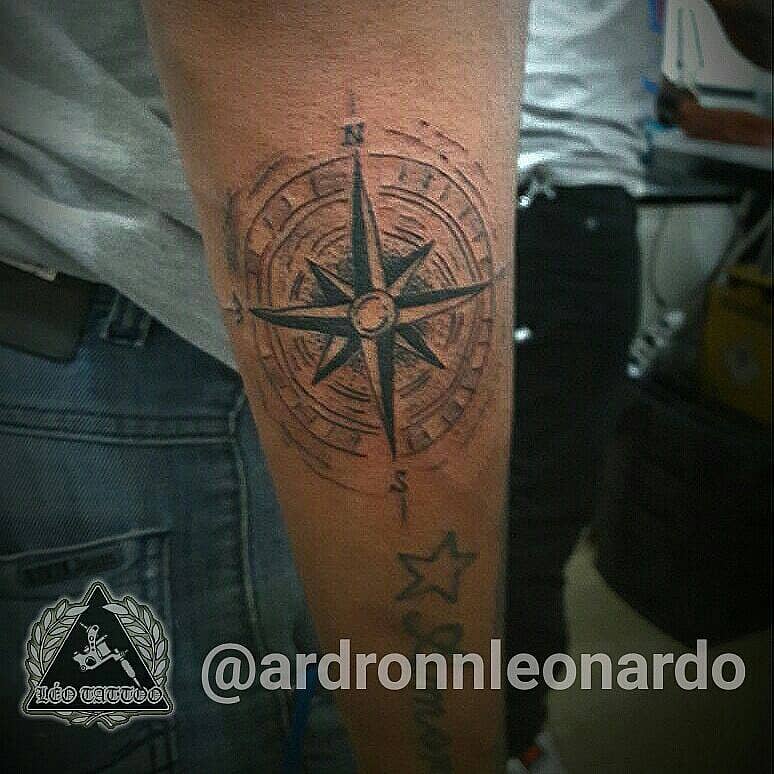 Sketch Compass Rose