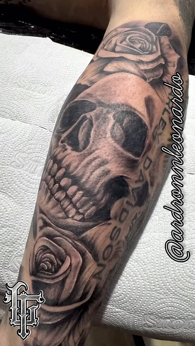 Skull and Roses Realism
