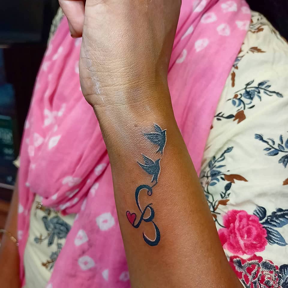 Soaring Birds & Infinity Heart