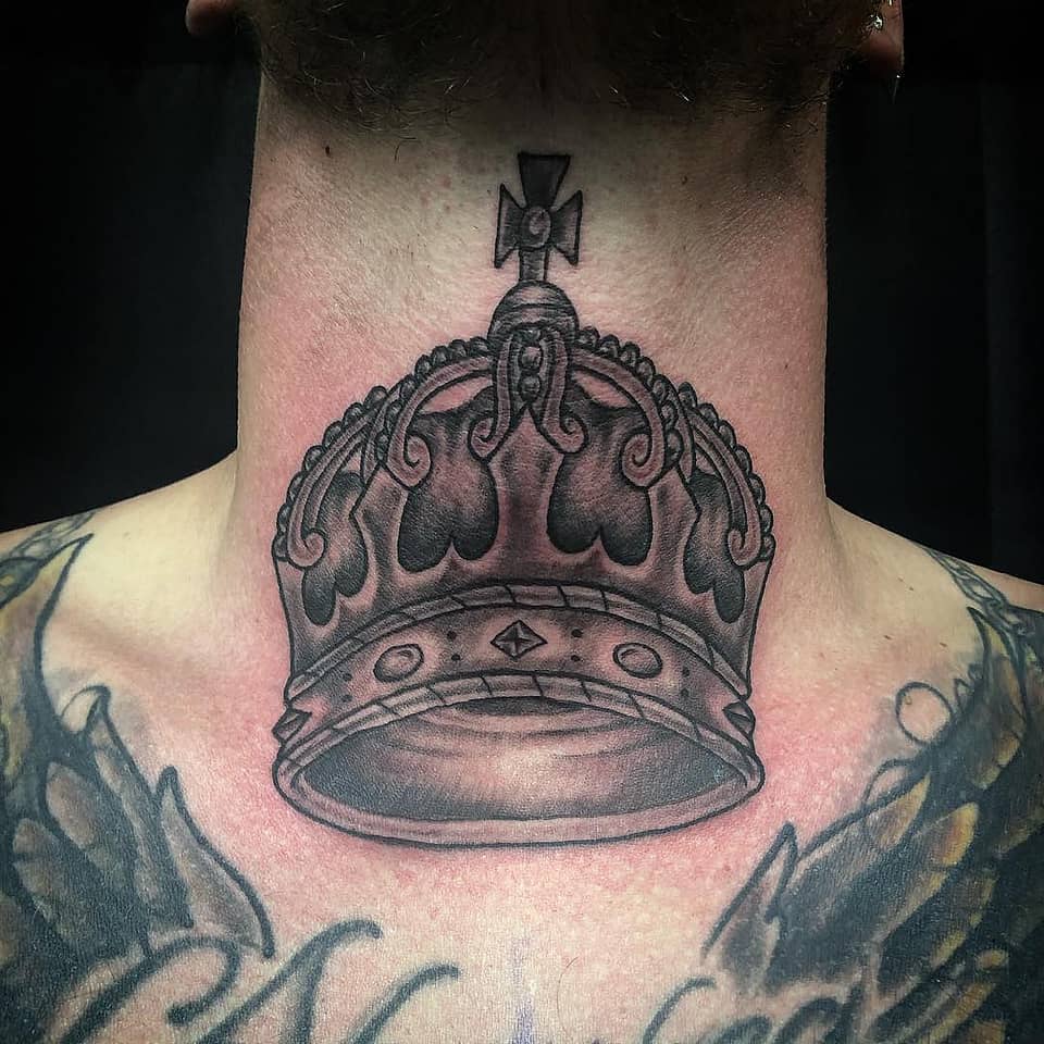 Sovereign Crown Neck Piece