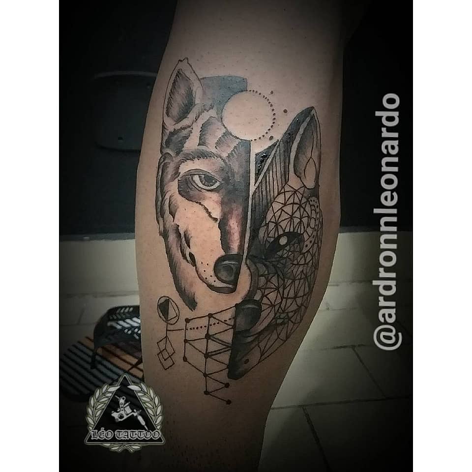 Split Wolf — Realism & Geometric