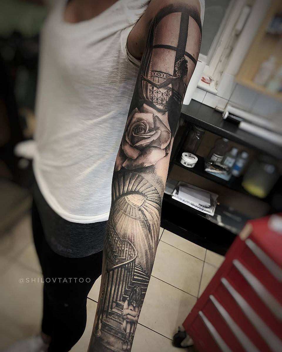 Stairway of Light Sleeve