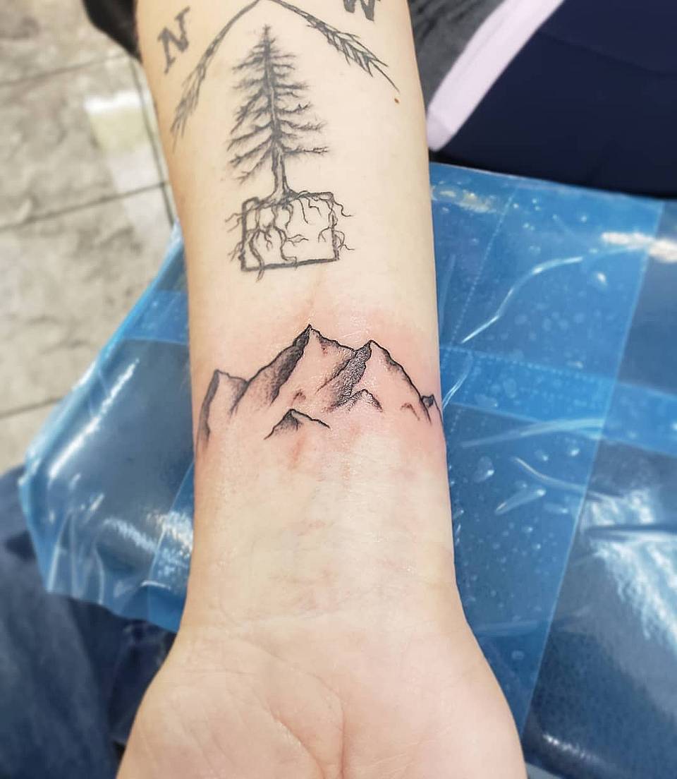Summit Silhouette Wrist Band