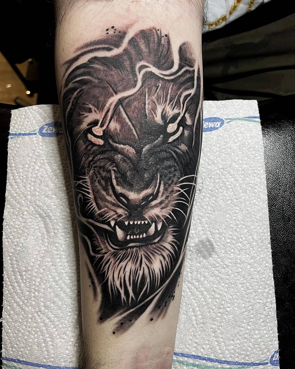 Thunder Roar Tiger
