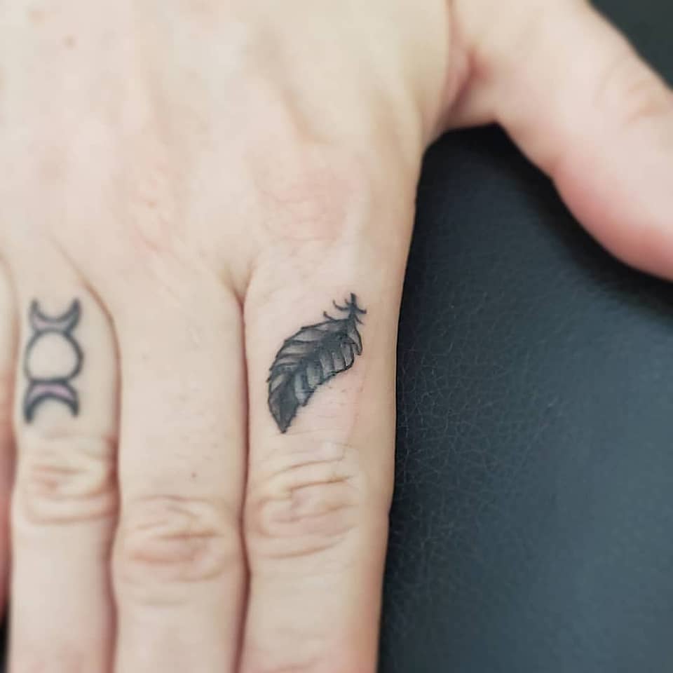 Tiny Feather and Lunar Symbol Finger Ink
