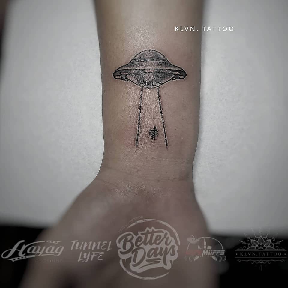Tiny UFO Abduction