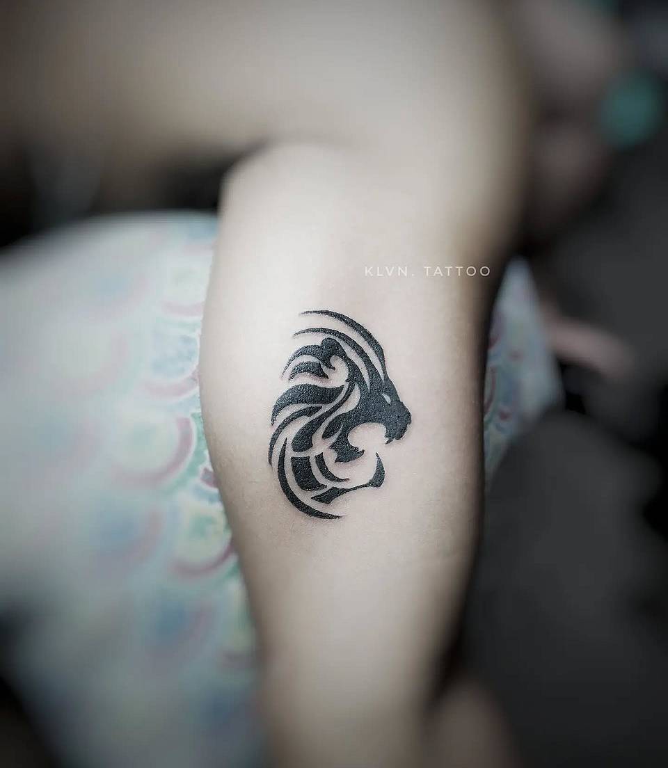 Tribal Lion Head