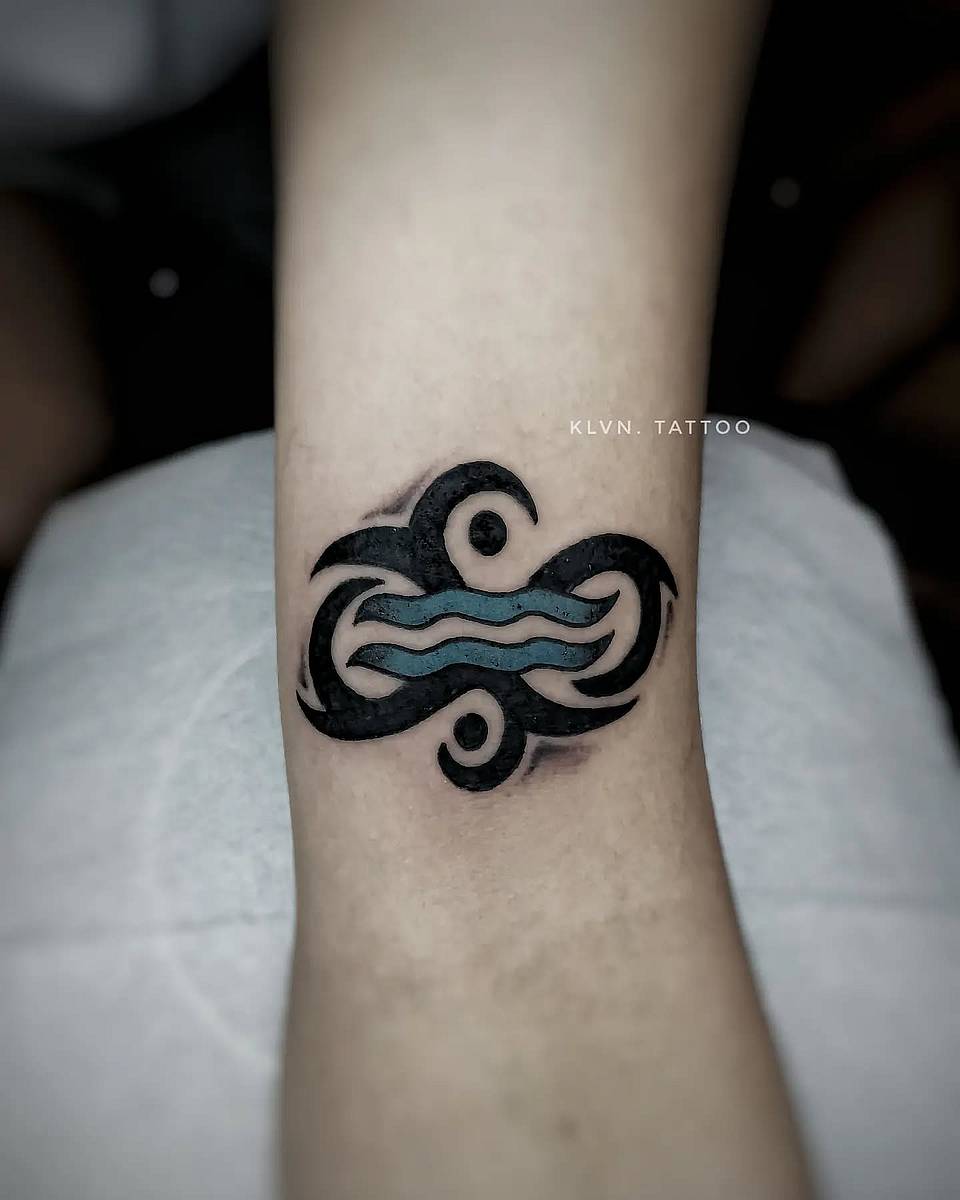 Tribal Wave Emblem