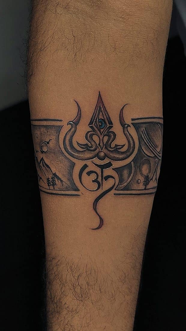 Trishula Om Cosmic Band