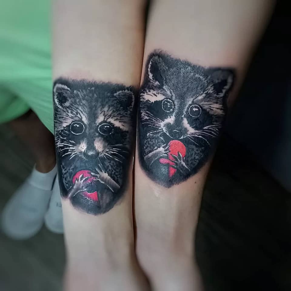 Twin Raccoon Hearts