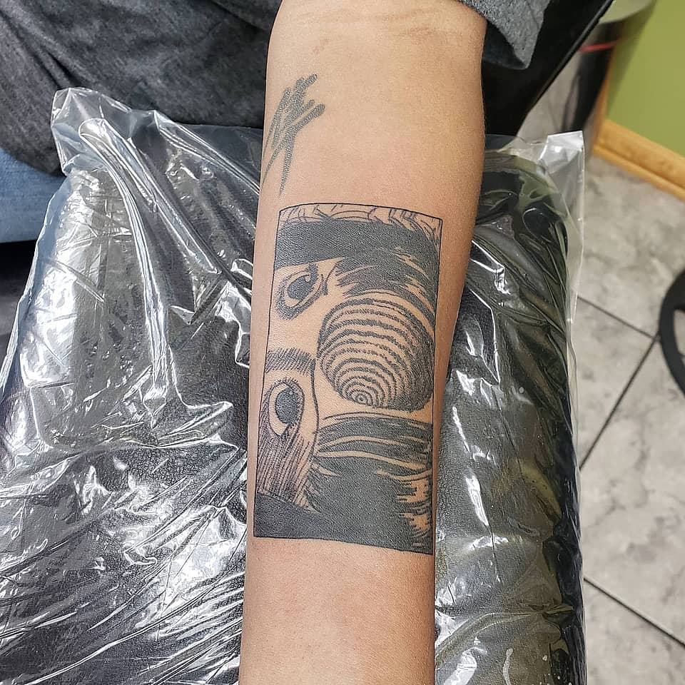 Uzumaki Spiral Panel
