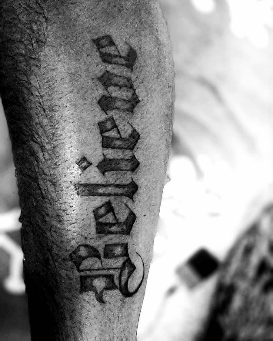 Vertical 'Believe' Blackletter