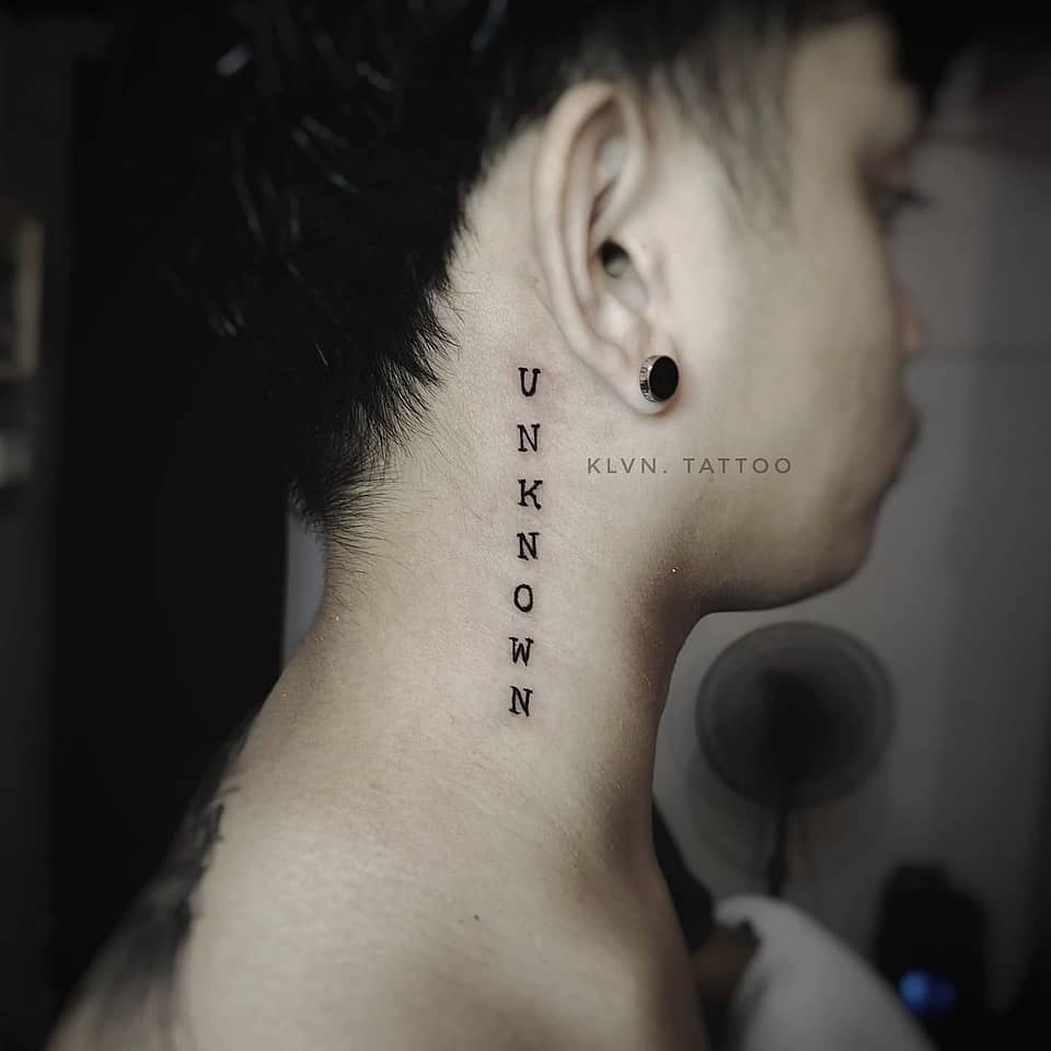 Vertical "UNKNOWN" Neck Lettering