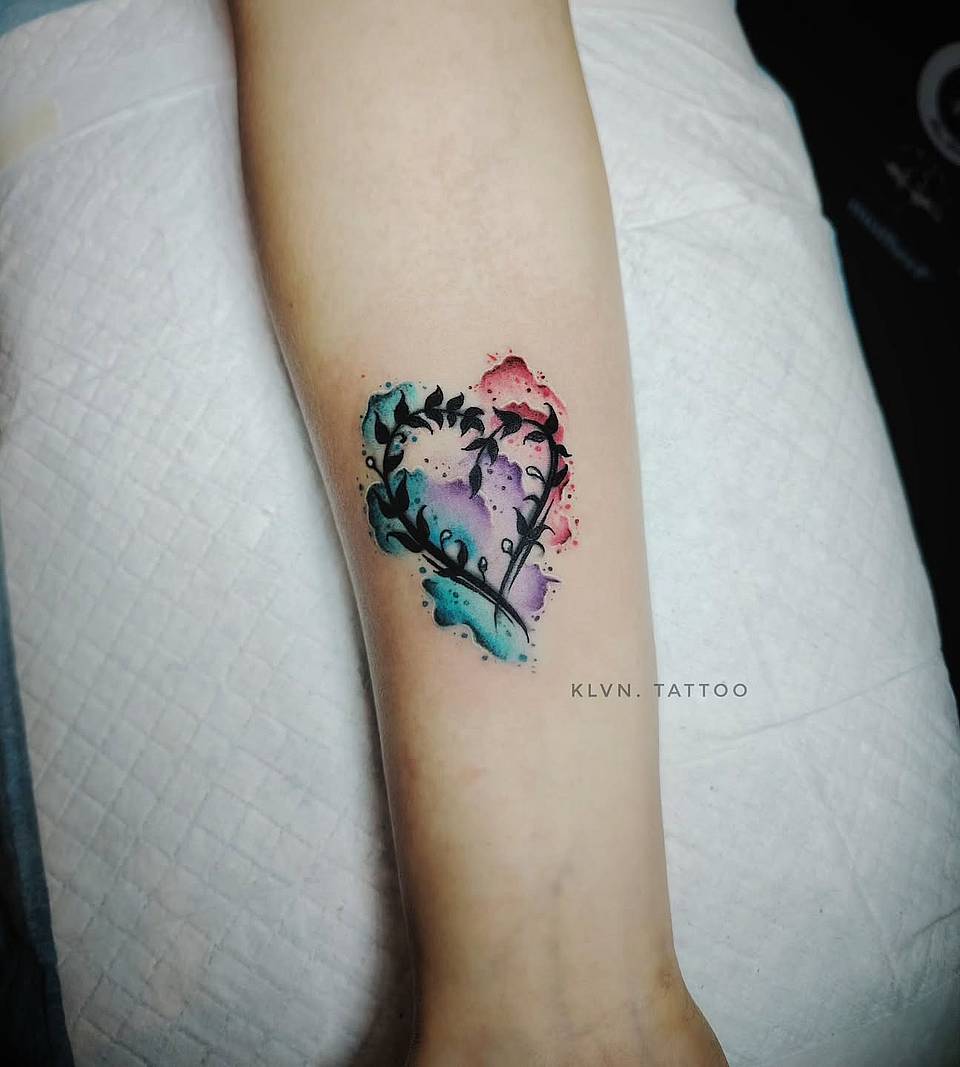 Watercolor Vine Heart