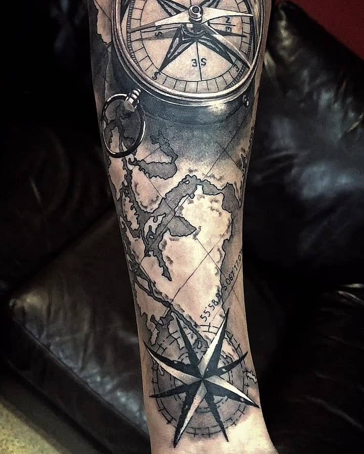 Wayfinder Compass with World Map