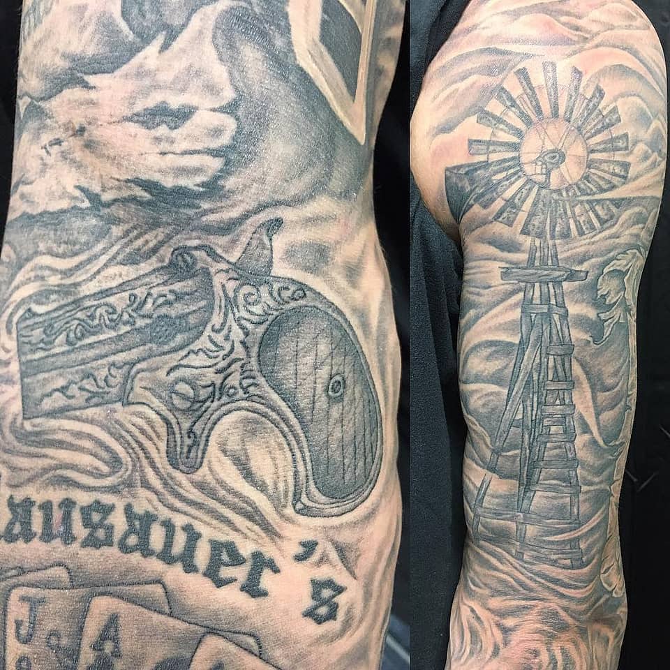 Western Windmill and Derringer Sleeve