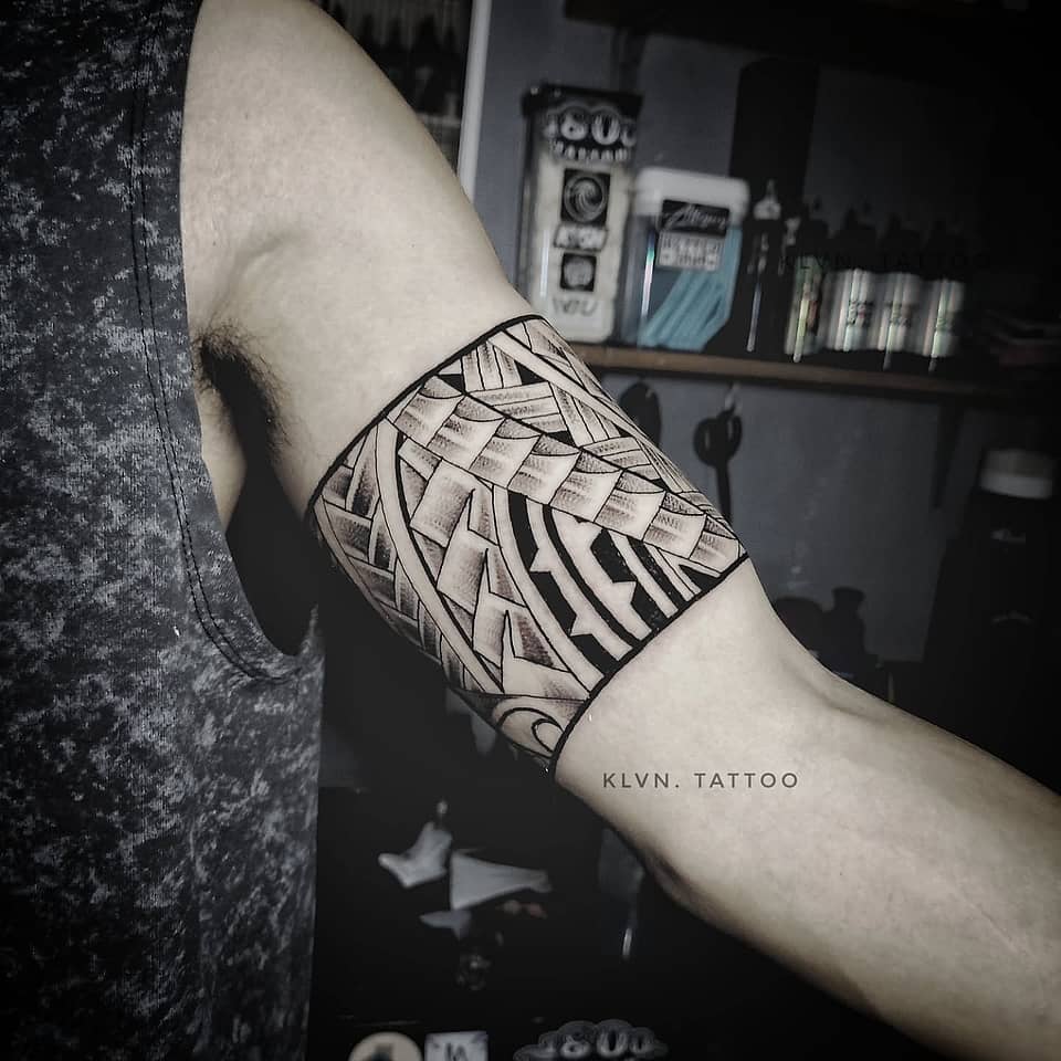 Woven Geometric Band